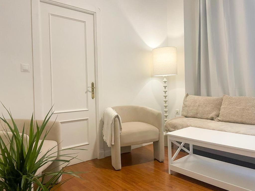 Apartamentos Malaga Centro מראה חיצוני תמונה